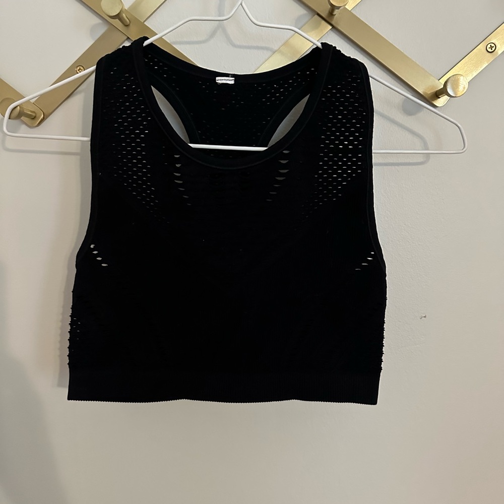 ALO black racerback cropped tank XS